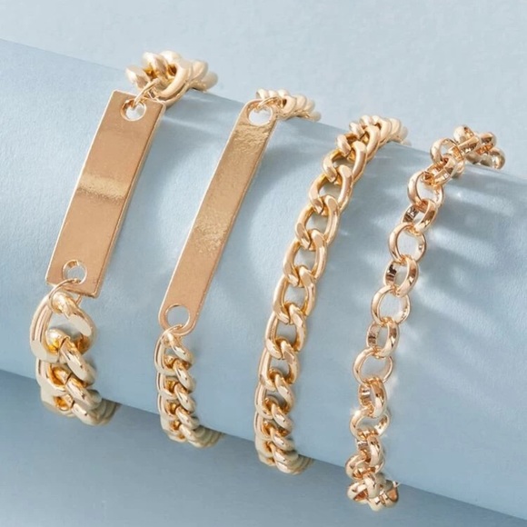 ☀️🆕Chunky Gold Chain Bracelet - Picture 2 of 3